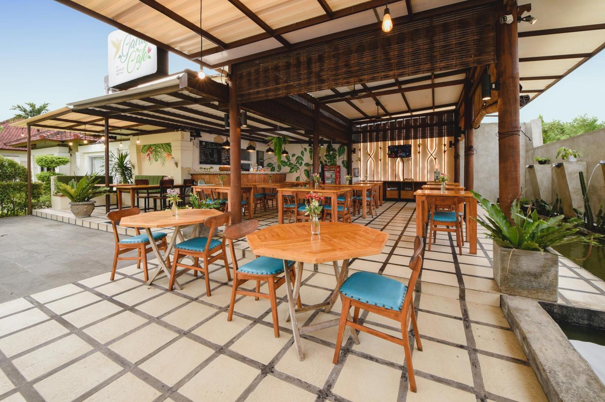 Bali Breezz Hotel Jimbaran  Bagian luar foto